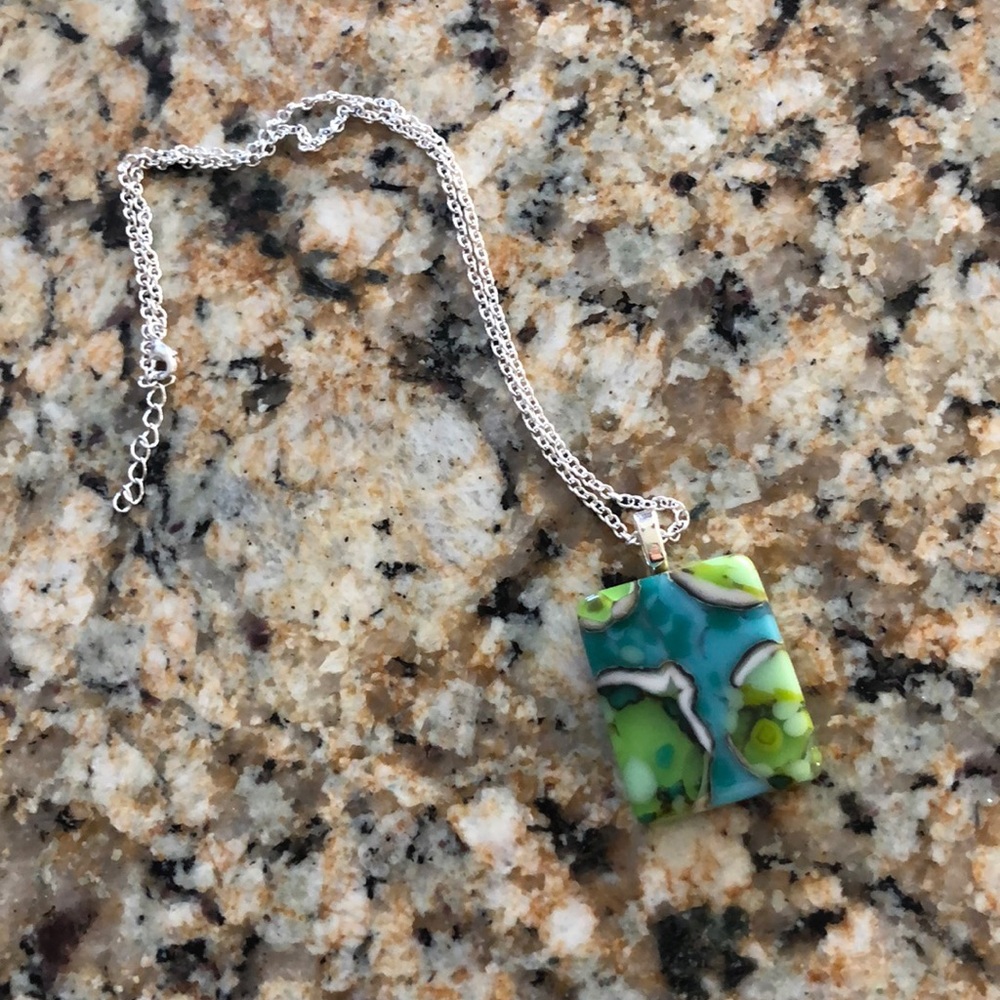 NWT necklace